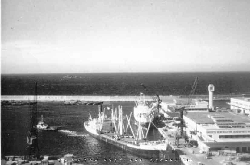 PO gc- 09- port moderne- centre.jpg